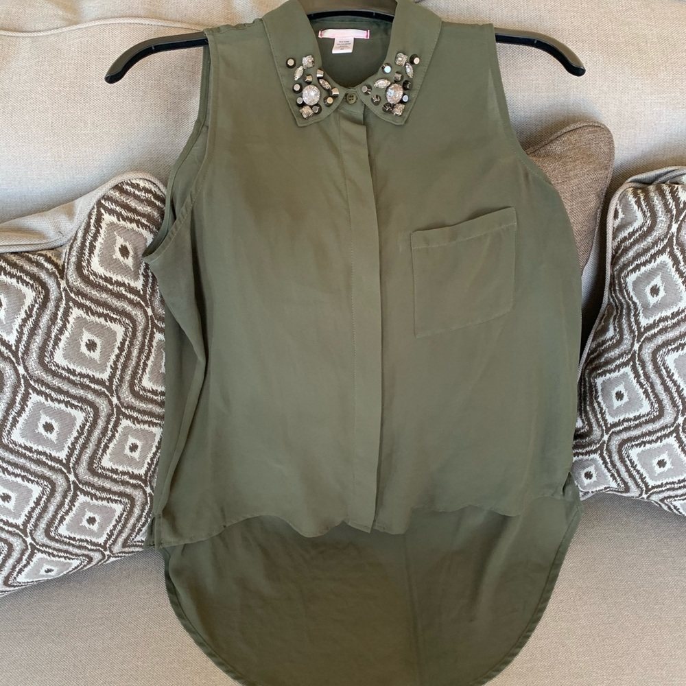 Decree Sequined Collar Blouse